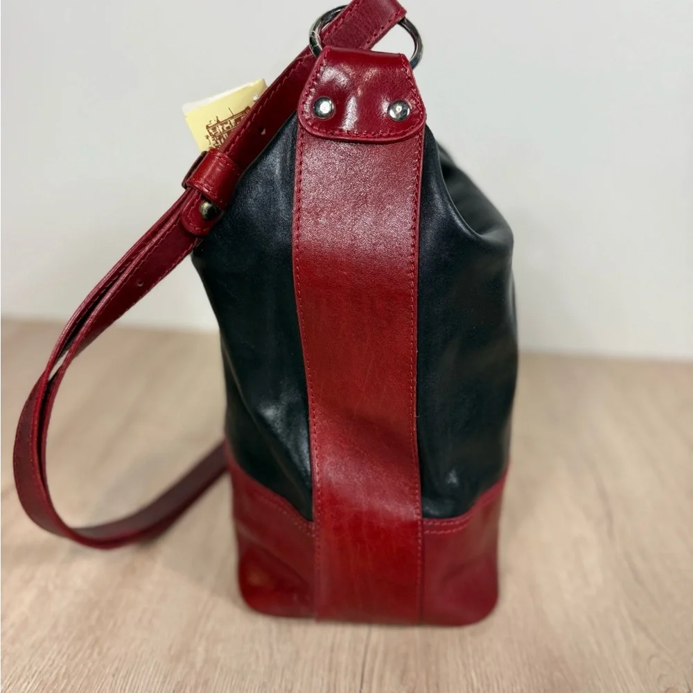 Vera Pelle D&D Black and Red Leather Shoulder Crossbody Bag Made in Italy NWT